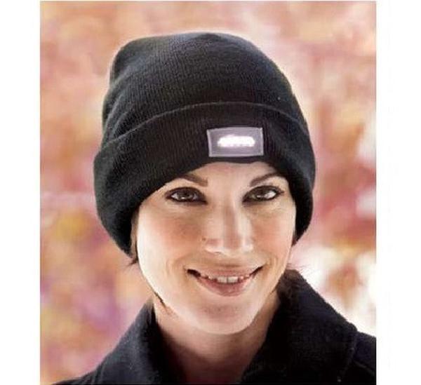 Unisex Knitted Beanie With Built-In 5 LED Flashlight